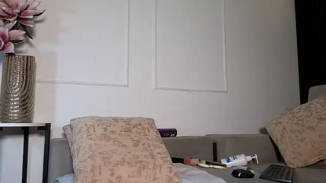anellejones webcam
