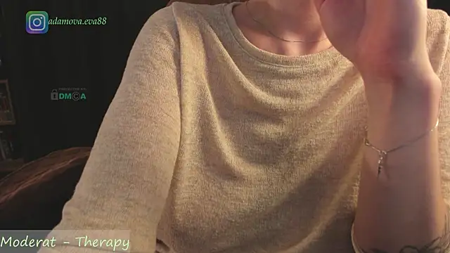 _Eva_Adama webcam