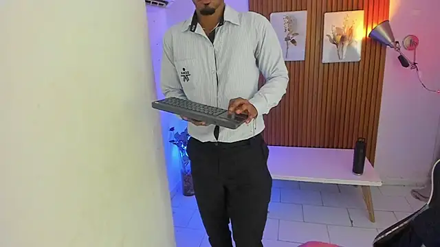 Darwin_mayo webcam