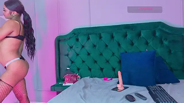 scarlettefire_cr webcam