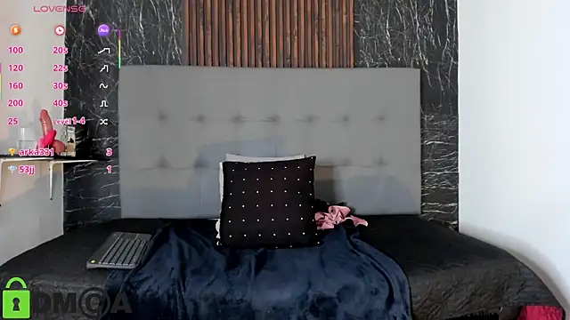 isa_cute_1 webcam