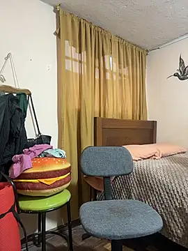 latinfemale webcam