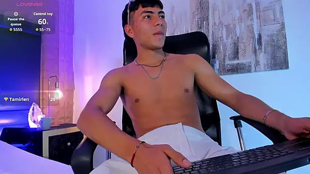 EthanSantori webcam