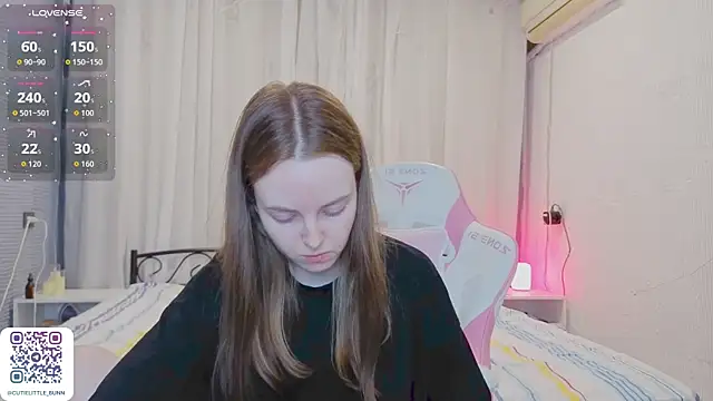 bae_cake_ webcam