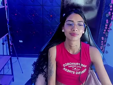 KarlaSlutSkinny__ webcam