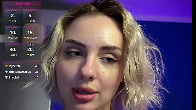 mari_grey webcam