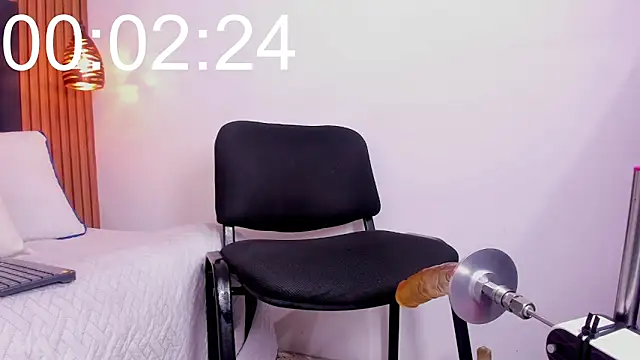Hisoka_011 webcam
