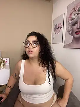 AlmaraRouge webcam
