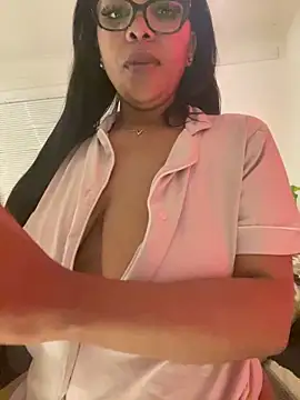 sexyTHANDO webcam