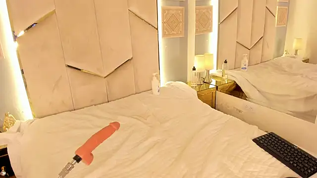 madycarter webcam