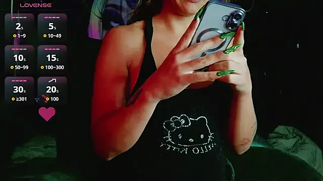 Summer_XO webcam