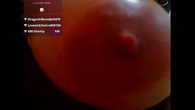 Bigcocksexyluisa webcam