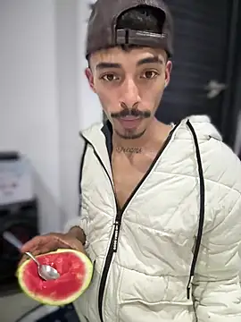 twink_latino5 webcam