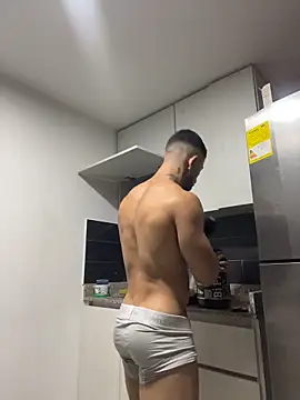 Ezzio_Scolaro webcam