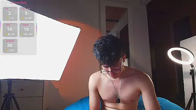 santyago_taylor webcam