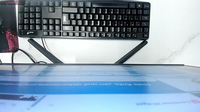 Issa_Milf__ webcam