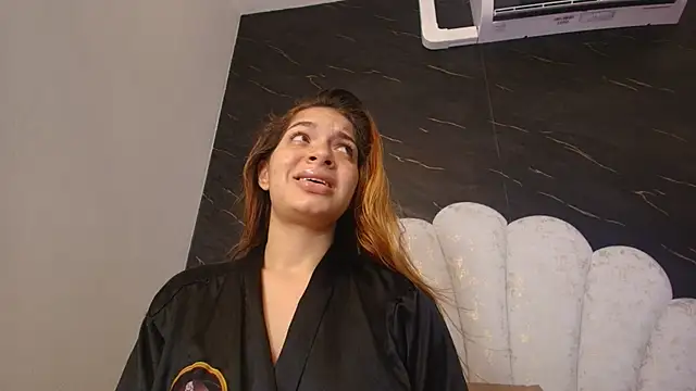 kissme_luna webcam