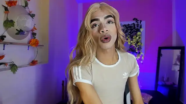 Katy_bratz_ webcam