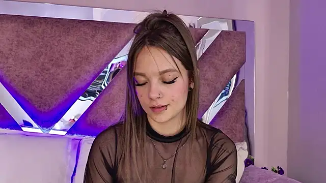 AmmyJones_ webcam
