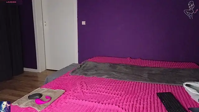 Milla4you_ webcam