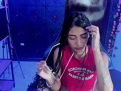 KarlaSlutSkinny__ webcam