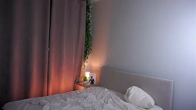 AmparoCilek webcam