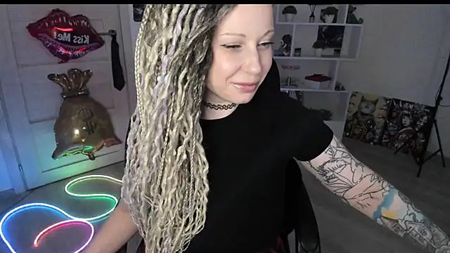 HoneySallyMoore webcam