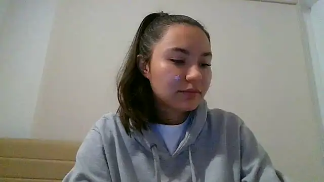 _andygirl -  petite cam model