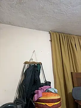 latinfemale live sex cam