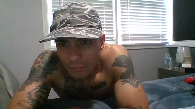 JohnnyDepth_187 webcam