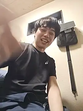 whitebriefboy webcam