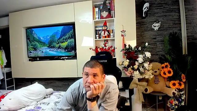SpartacusDaddy48 webcam