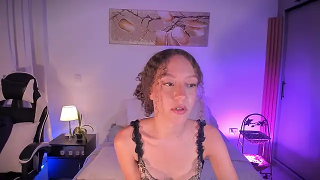 ChloeMoreti webcam