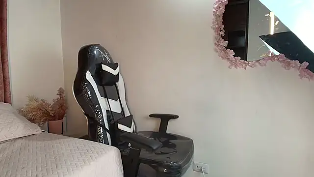 Katty_Sun webcam
