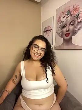 AlmaraRouge webcam