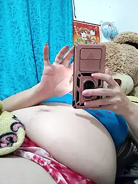 karlythoth@xh webcam