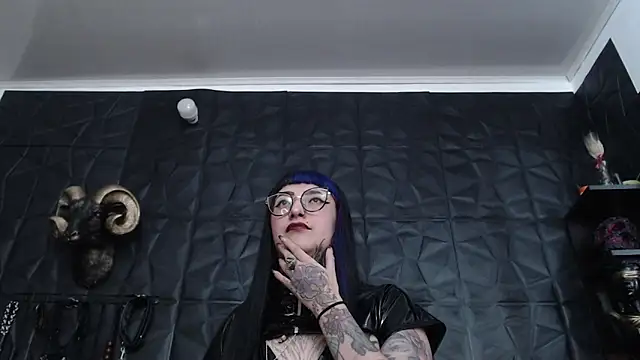 Agata_Darkness webcam