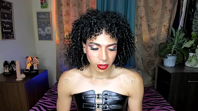 Angel_White25 webcam