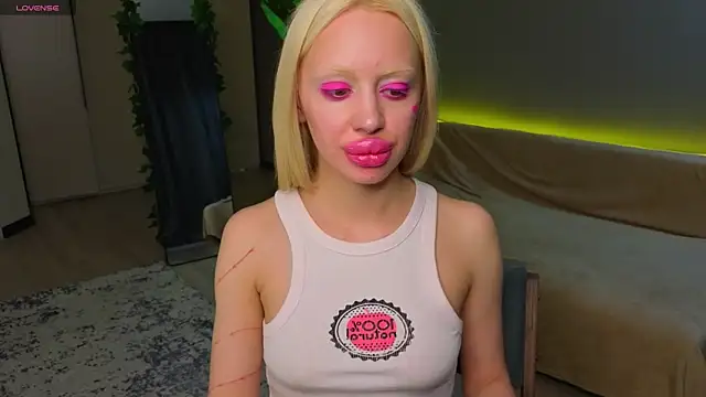 Luna_Beverly webcam