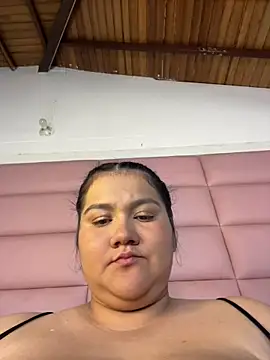 AmaranttayLunay webcam