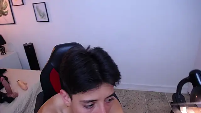 mathews_04 webcam