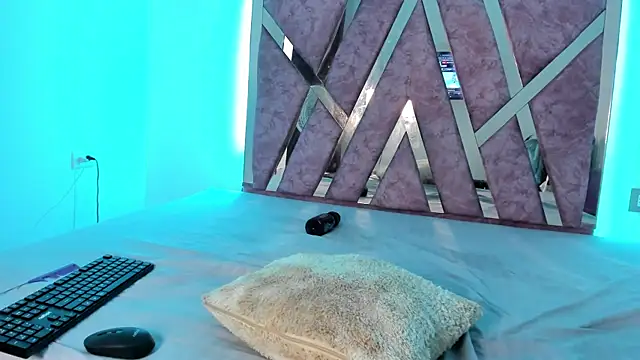 BabyVale_ webcam