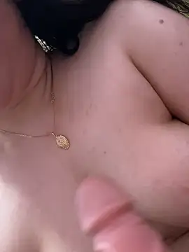 QueenRima99 webcam