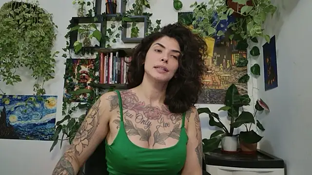 TaliMajesty webcam