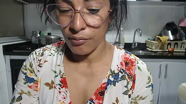 kateleyagrey webcam