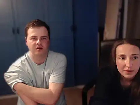 BraveCouple webcam