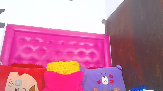 LoloQueen5 webcam
