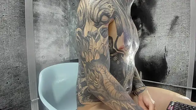 Gury_tattoo webcam