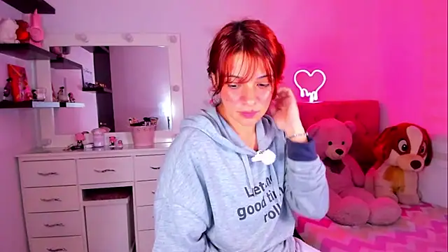 Vannessa__Shy webcam