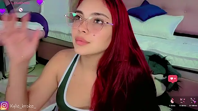 Kylie_brokee webcam